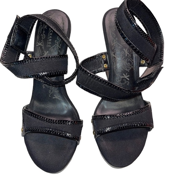 Exchange by Charles David - black ankle strap Wedges - size 6 - EUC - Picture 2 of 8